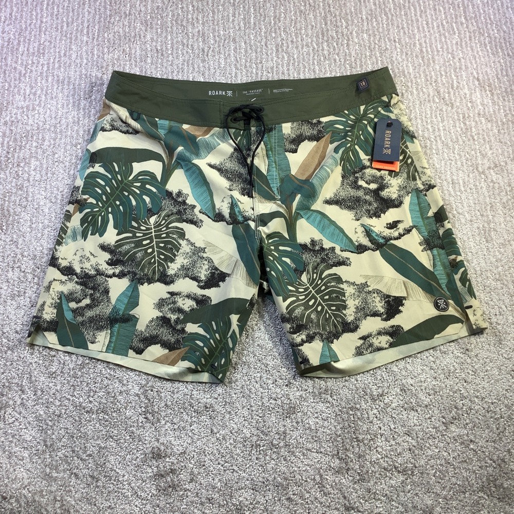 Roark Passage Primo Paradaiso Boardshorts Mens Size 38‎ NWT